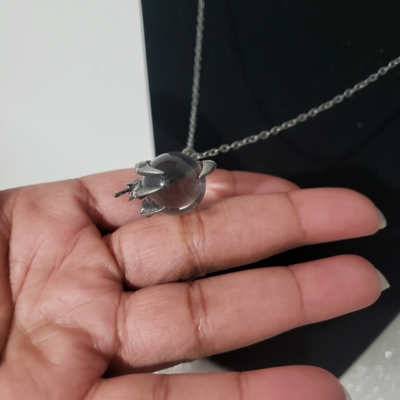 DRAGON CLAW NECKLACE - Picture 3 of 5